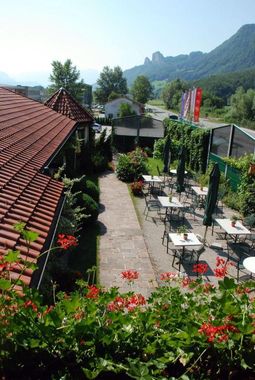 Gasthof Hohlwegwirt Hallein Exterior photo
